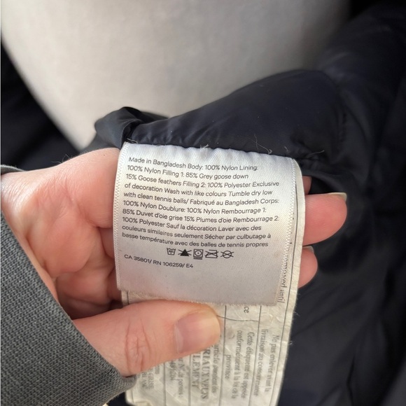 LuluLemon Brave The Cold Jacket- Deep Indigo - Picture 12 of 15